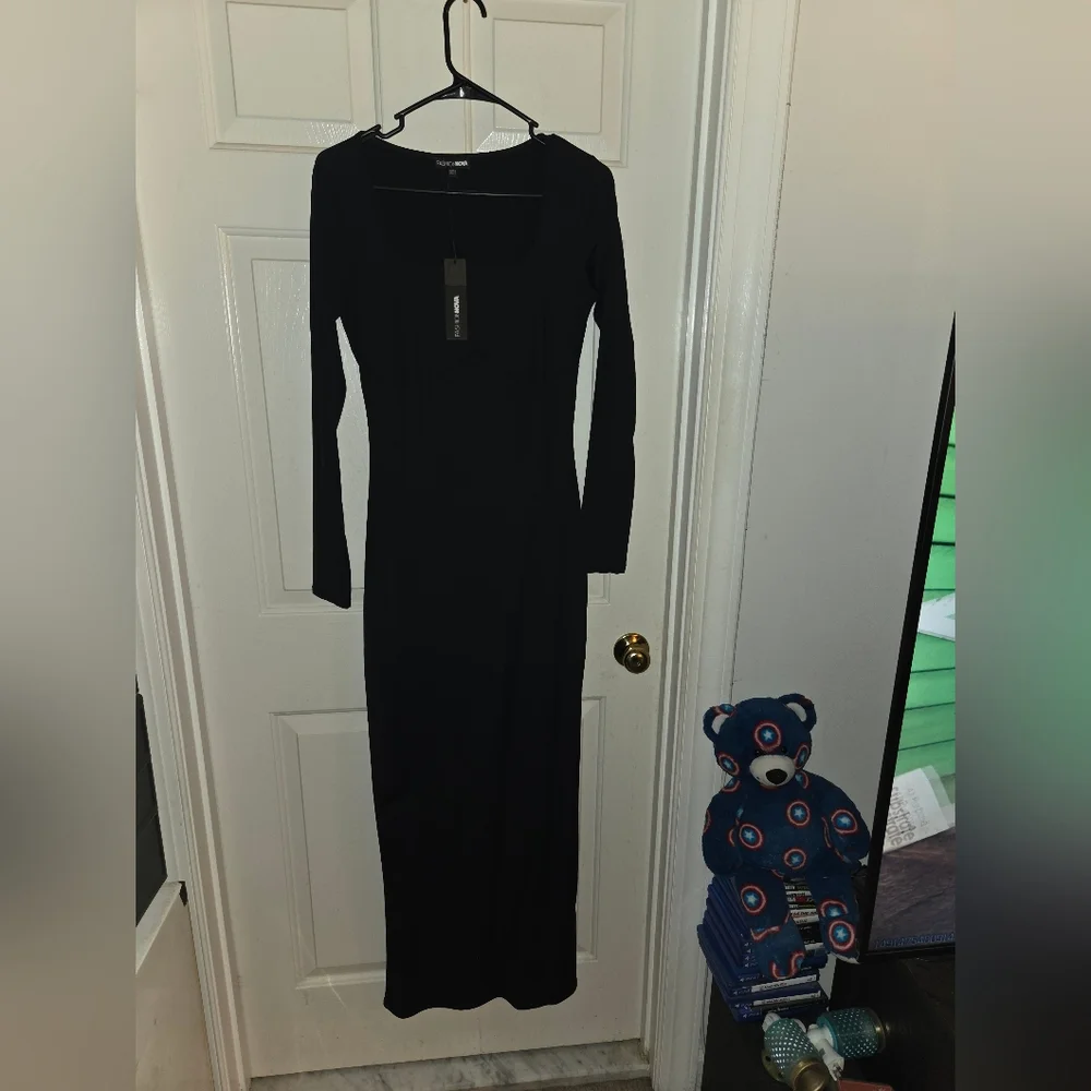 NWT!! Fashion Nova Elegant Black Long Sleeve Dress - Picture 5 of 7